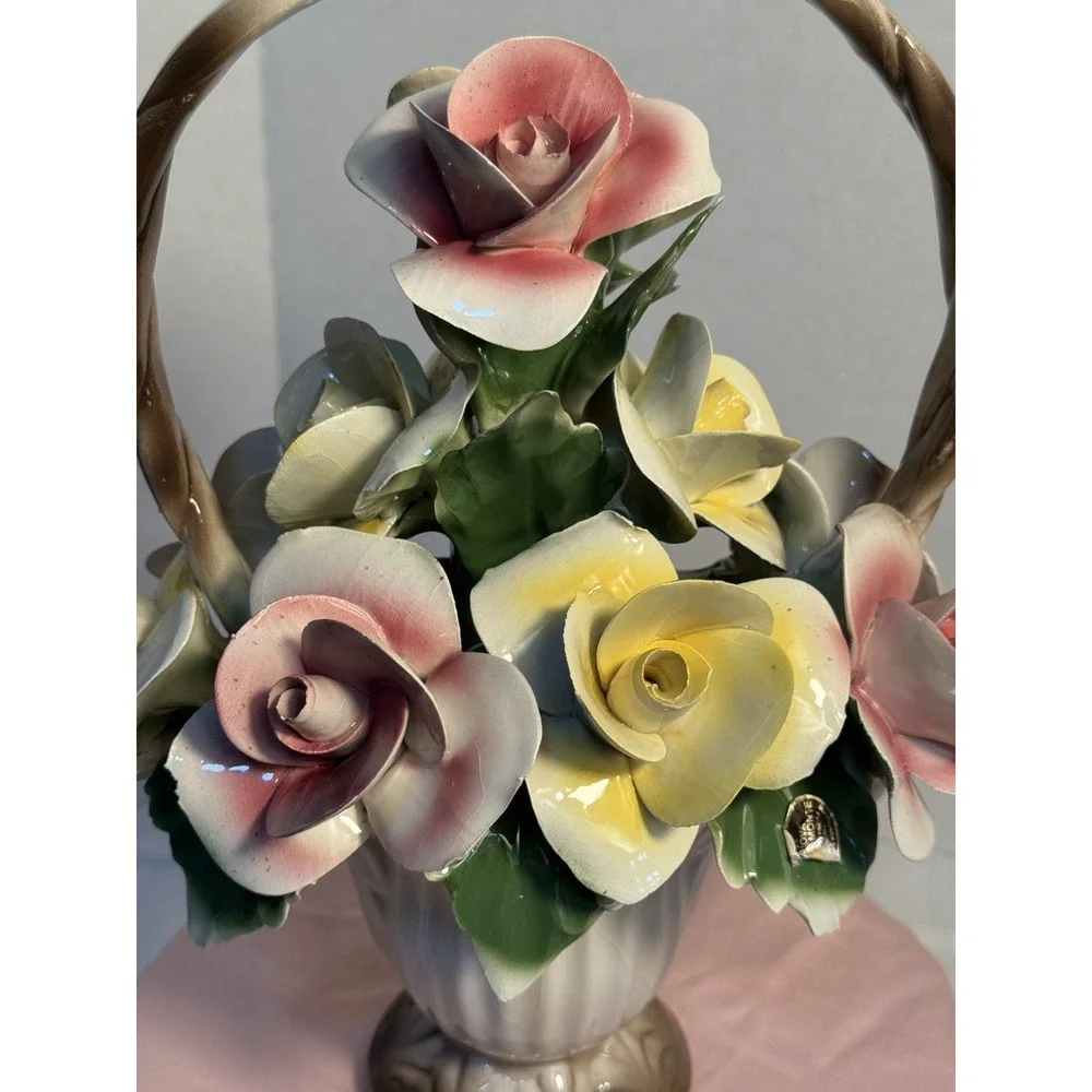 Large 12x10 Capodimonte‎ Roses Basket Italy Porcelain Vintage